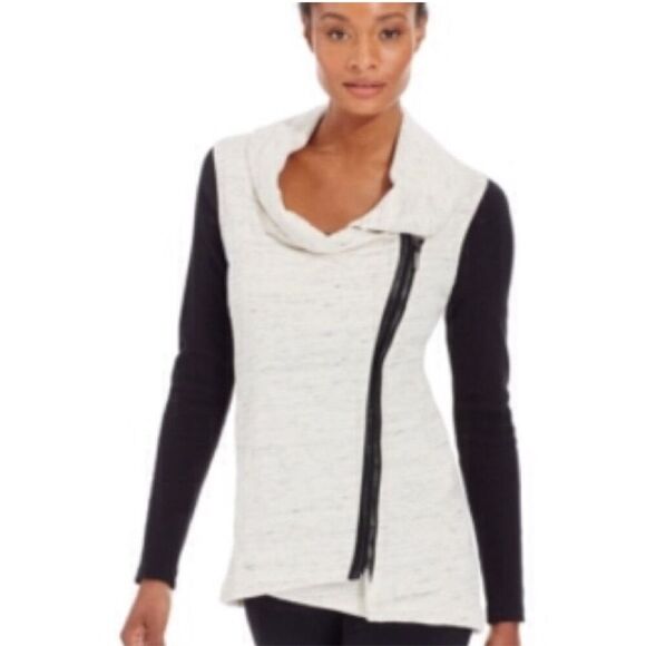 Calvin Klein Performance Quick Dry Size M - Picture 9 of 9